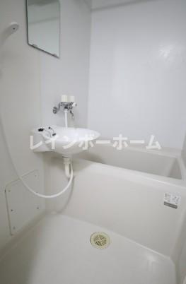 バス・シャワールーム　日々の疲れを癒すお風呂付です