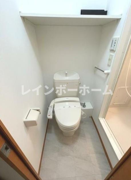 トイレ　コンパクトで使いやすいトイレです