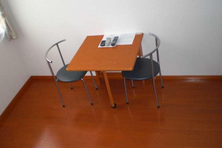 エントランス　☆家具付きです☆