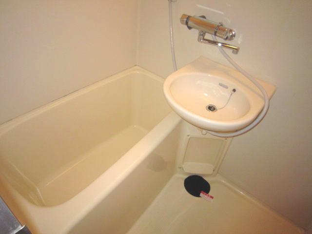 バス・シャワールーム　同仕様