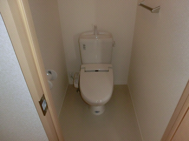 トイレ　同型モデル