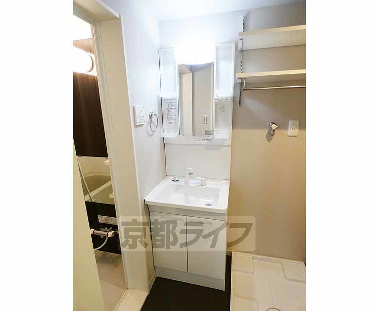 洗面設備　脱衣所も確保されています！