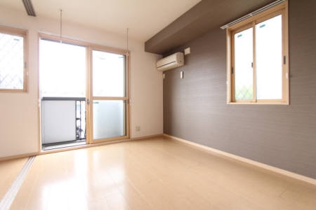 居室・リビング　写真は類似です。