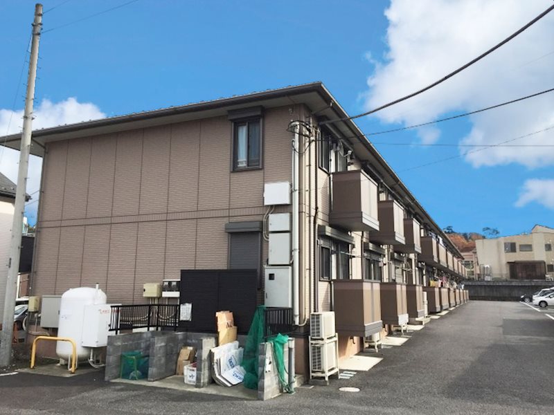 建物外観　小型犬１匹飼育可能です。