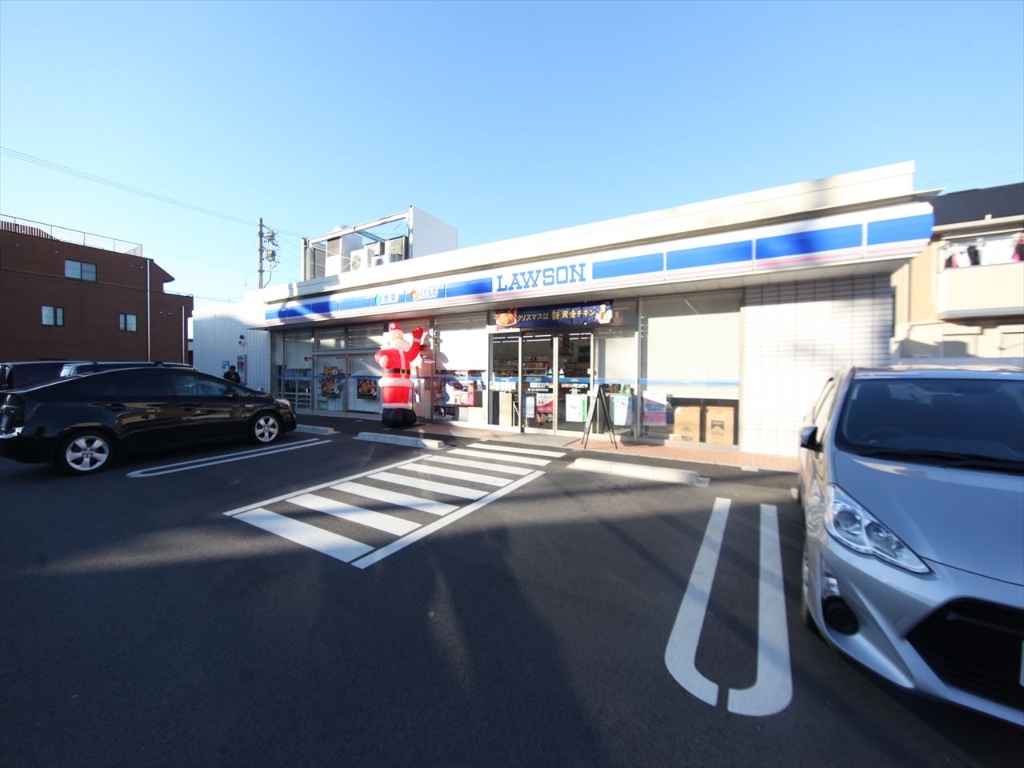 コンビニ　ローソン 中村草薙町店（コンビニ）まで400m