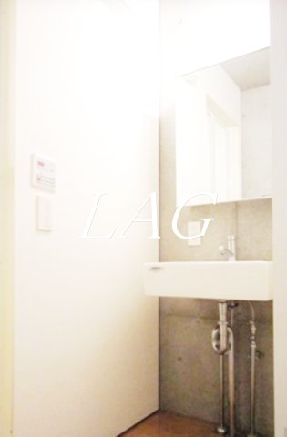 洗面設備　洗面台です。