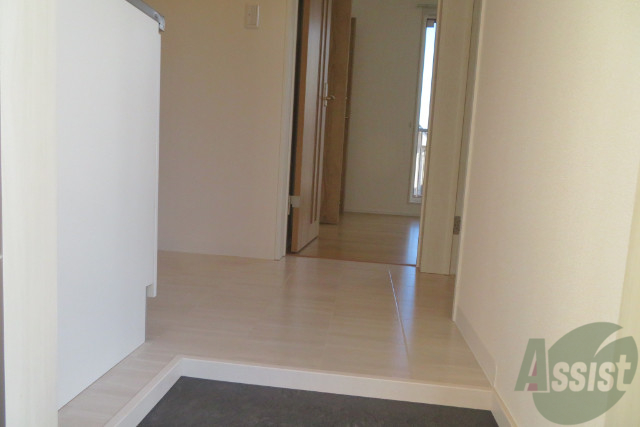 玄関　玄関から見た景色はこちらです。いかがでしょうか。