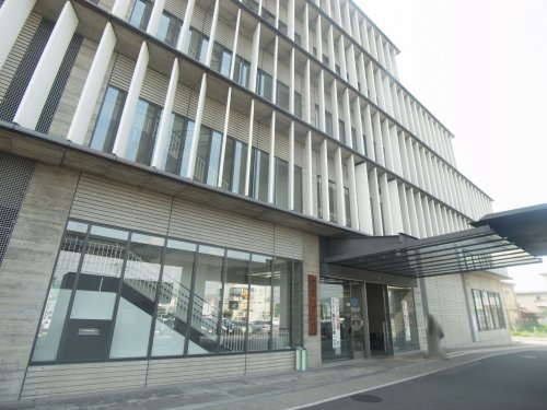 役所　木津川市役所（役所）まで1347m