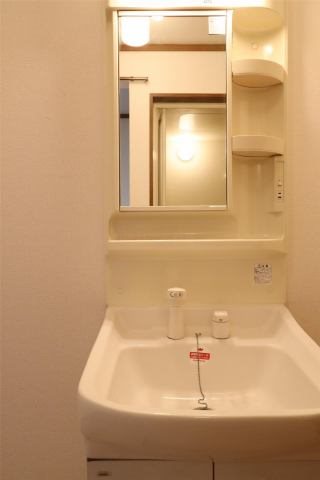 洗面設備　※他部屋参照