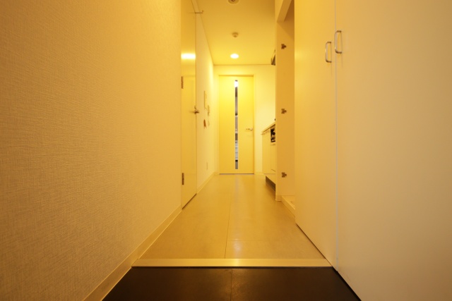 玄関　※別室の参考写真の為、現況優先です。