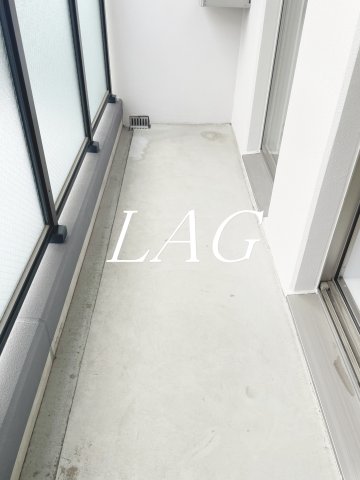 バルコニー　バルコニーです。（同仕様です。）