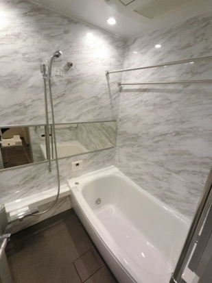 バス・シャワールーム　バス※別部屋参考写真