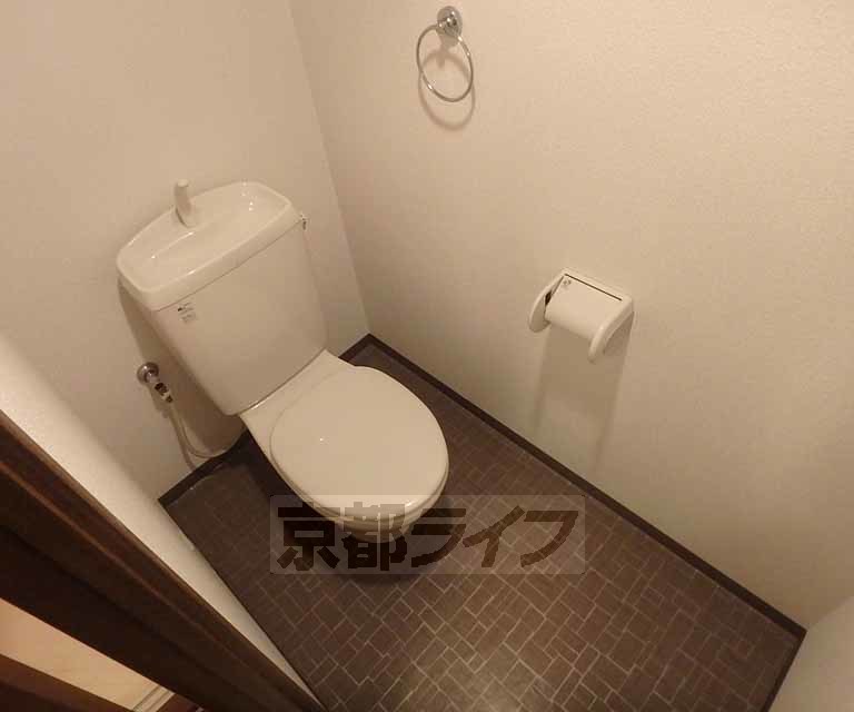 トイレ　お掃除も忘れずに