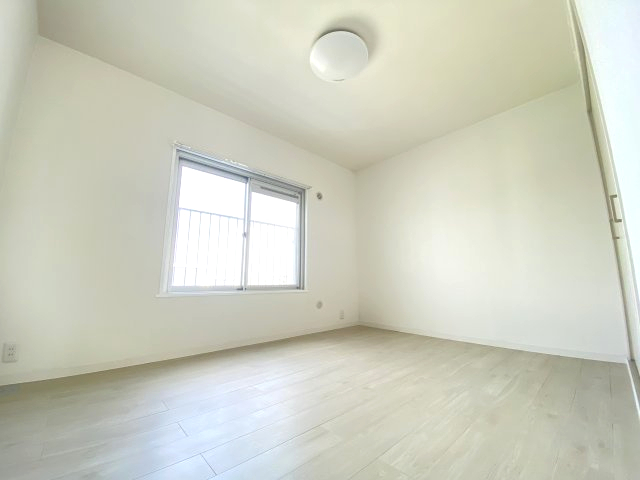 その他　全居室6帖以上のためゆとりがあります★