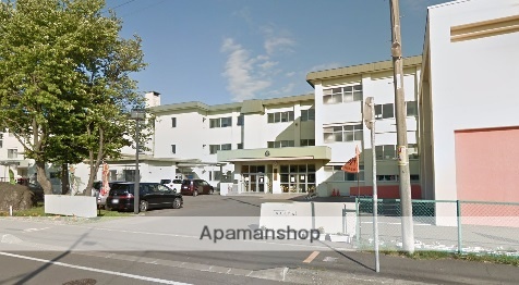 小学校　和光小学校（小学校）まで649m