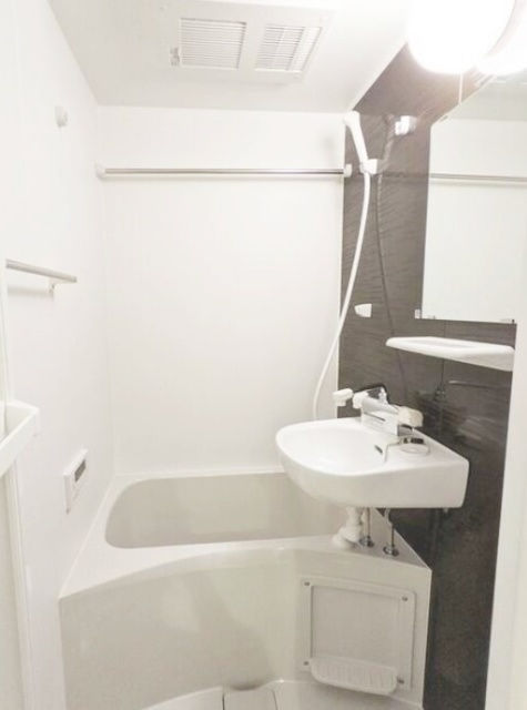 バス・シャワールーム　参考写真