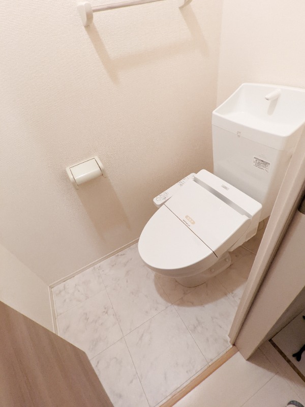 トイレ　図面と現状に相違がある場合には現状を優先