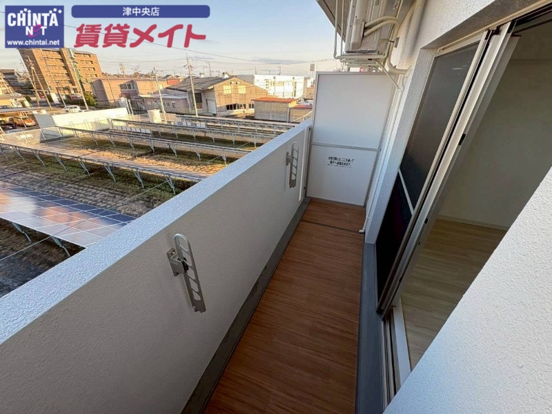 バルコニー　同型参考写真