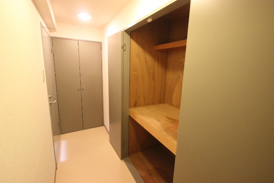収納　※別号室の写真です