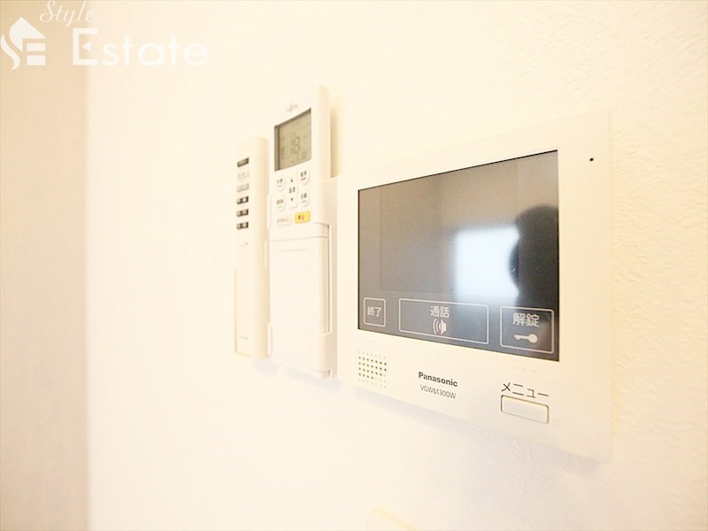 セキュリティ　モニター付きインターホン