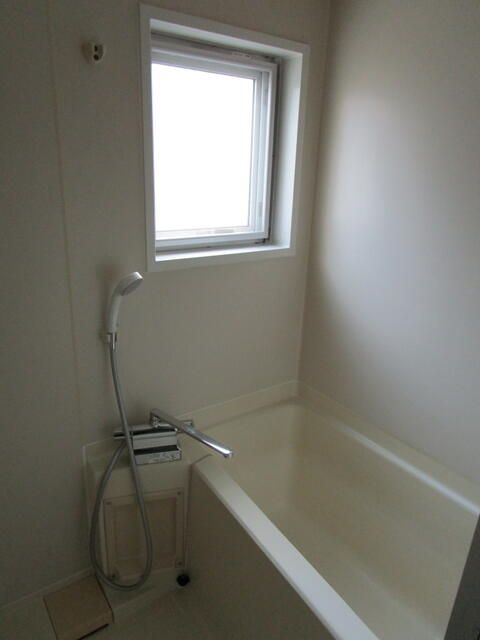 バス・シャワールーム　ゆったり過ごせるお風呂です