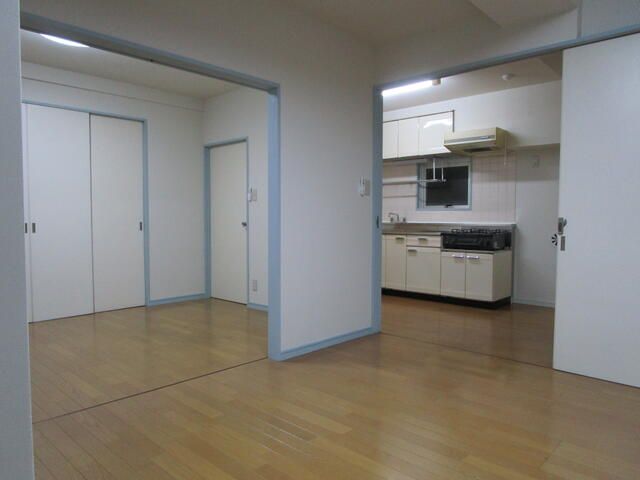 居室・リビング　ゆったりとした居間です