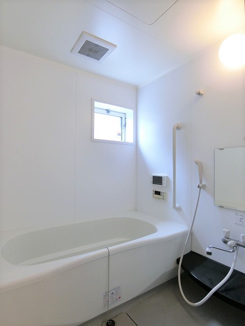 バス・シャワールーム　日々の疲れを癒すお風呂付です