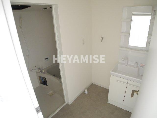 洗面設備　※別の号室の内装写真です。