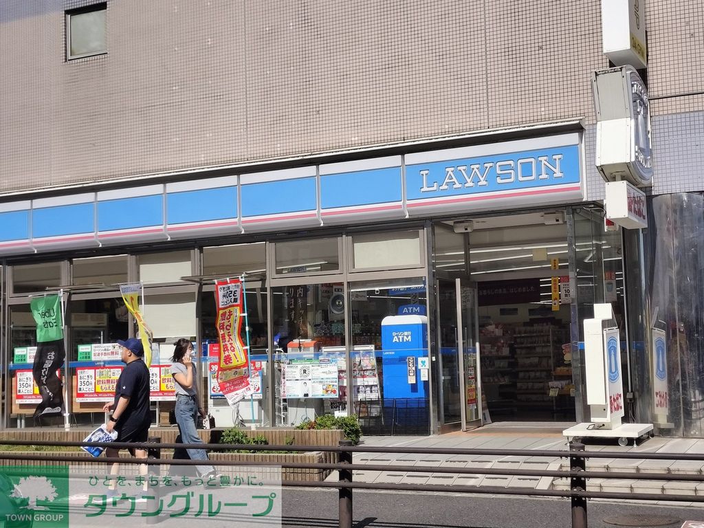 コンビニ　ローソン戸塚駅東口店（コンビニ）まで270m
