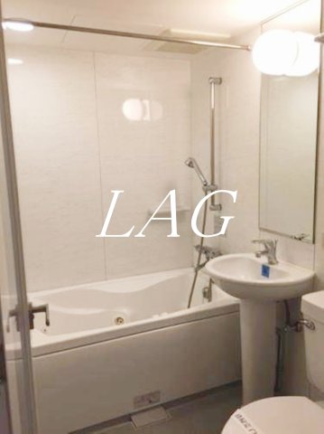 バス・シャワールーム　お風呂です。