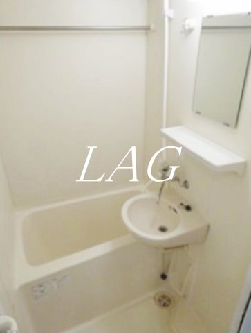 バス・シャワールーム　お風呂です。