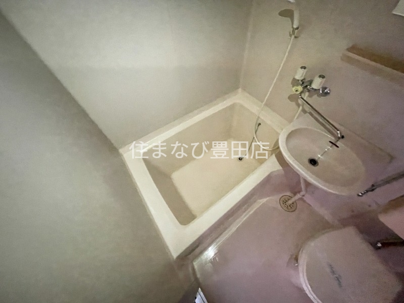 バス・シャワールーム　同型別部屋写真