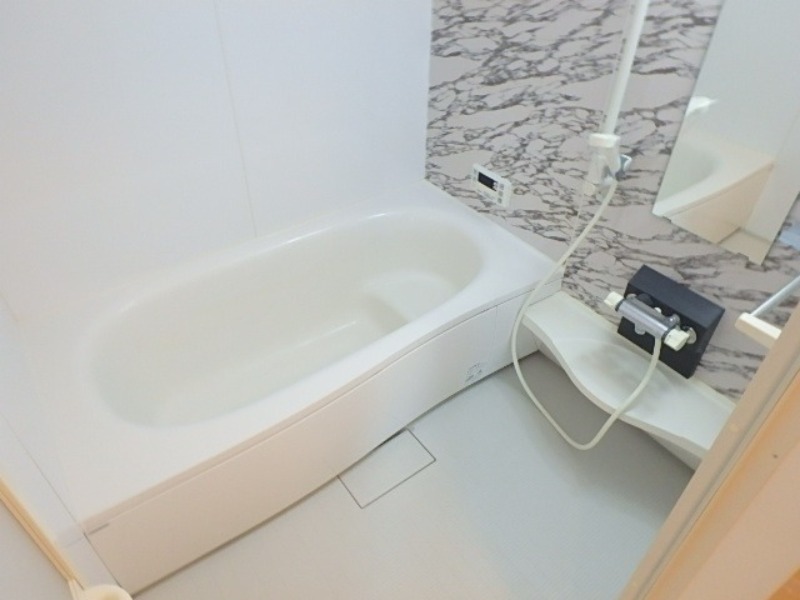 バス・シャワールーム　図面と現状に相違がある場合には現状を優先