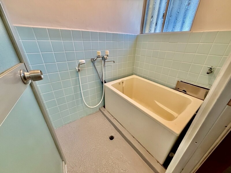 バス・シャワールーム　図面と現状に相違がある場合には現状を優先