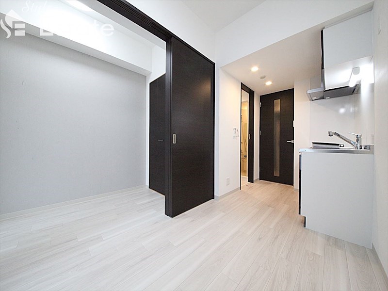 居室・リビング　内装