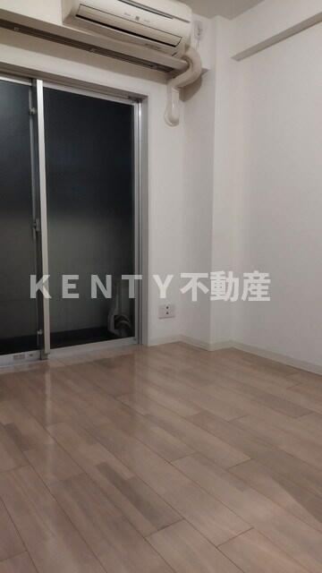 居室・リビング　居間です