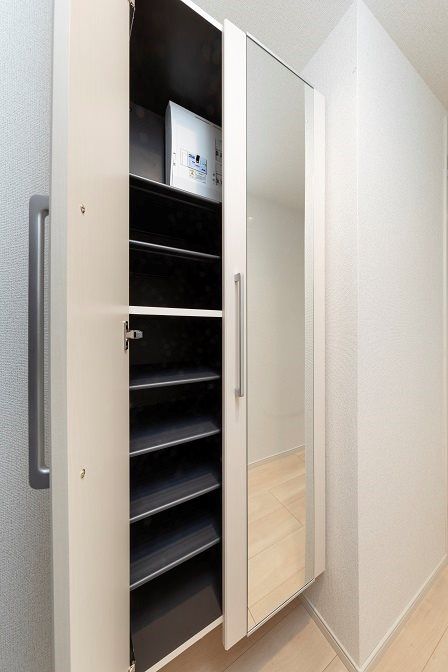 玄関　☆シューズボックス付き玄関☆