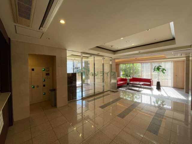 ロビー　BLESS西巣鴨