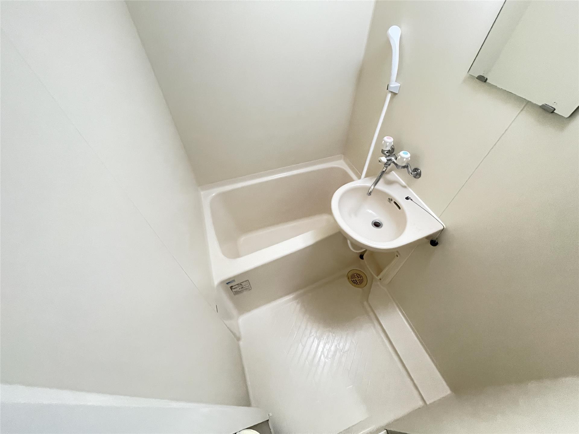 バス・シャワールーム　同仕様画像