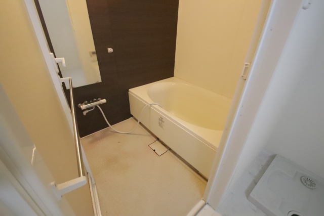 バス・シャワールーム　※別号室の参考写真です※