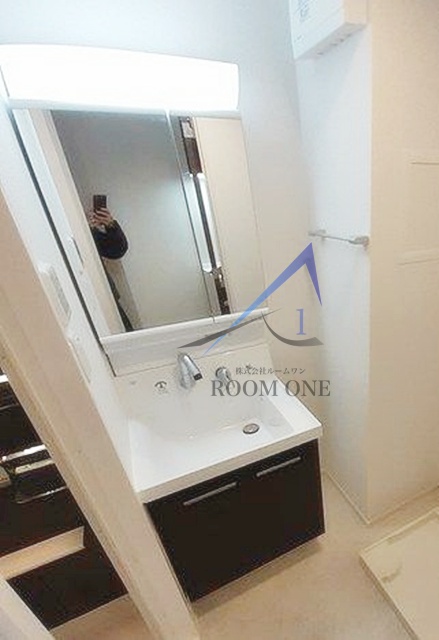 洗面設備　洗面台です。