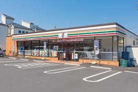 コンビニ　セブンイレブン 大阪生野西1丁目店（コンビニ）まで524m