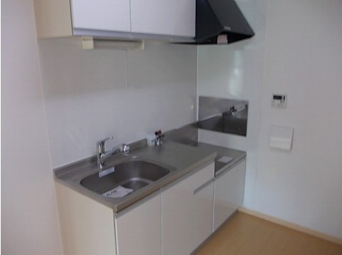 キッチン　壁付けキッチンでスペースを有効活用できます！