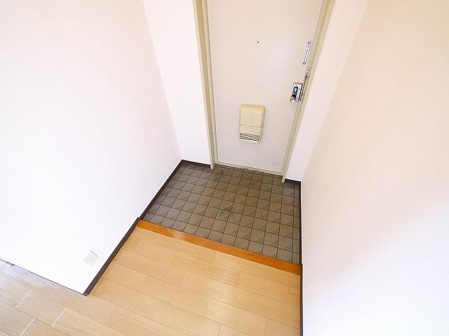 玄関　落ち着いた玄関です