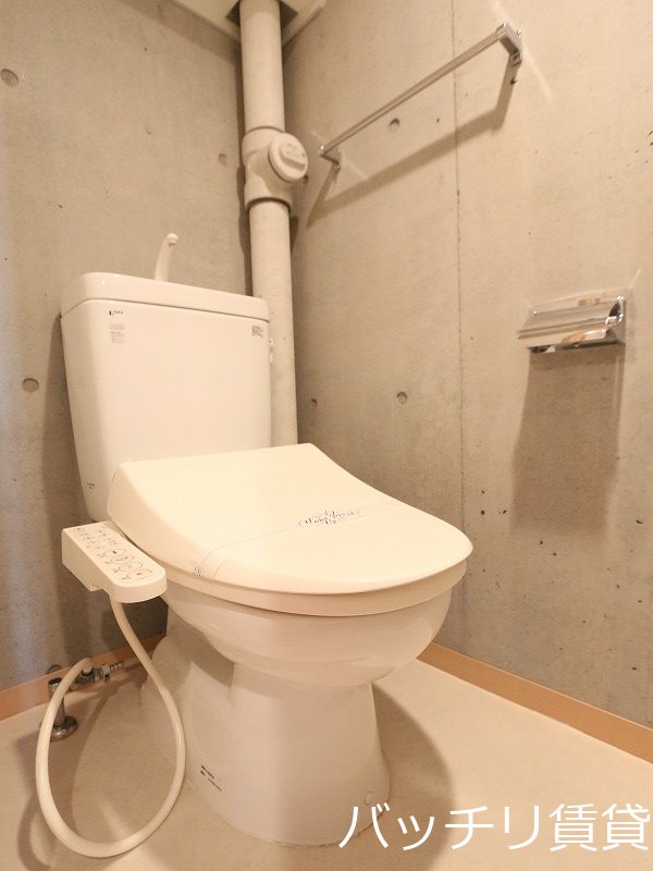 トイレ　別号室イメージの為、現状を優先致します