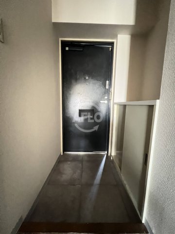 玄関　朝日プラザ天下茶屋II　玄関