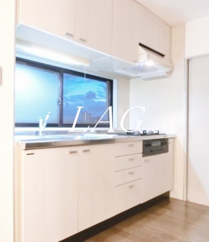 キッチン　キッチンです。