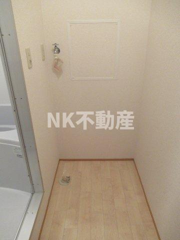 その他設備　室内洗濯機置き場です