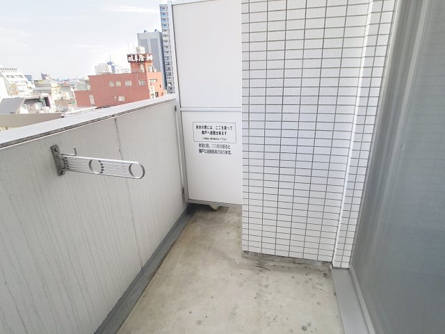 バルコニー　掲載写真はモデルルームを掲載しております。実際のお部屋と仕様