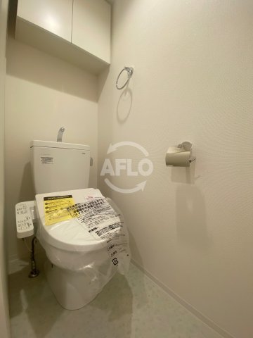 トイレ　セレニテ本町リアン　トイレ